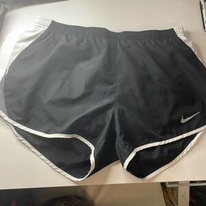 Nike athletic shorts size large